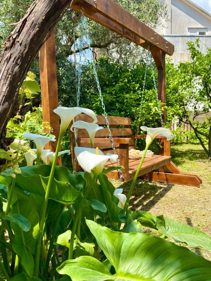 Apartmani Nica Sveti Stefan Zewnętrze zdjęcie